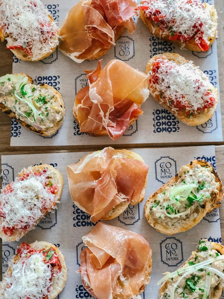 Como Taperia Happy Hour