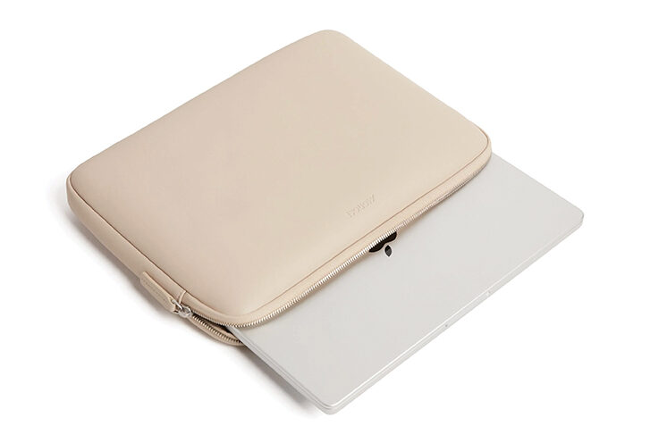 Monos Metro laptop sleeve