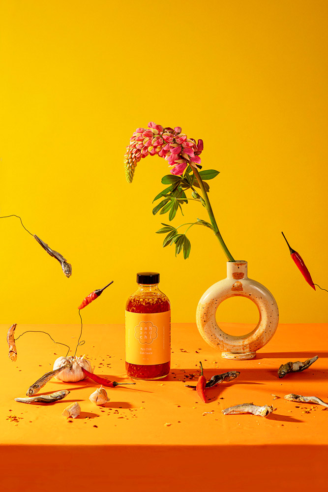 Mẹ’s Chilli Fish Sauce, Anh and Chi