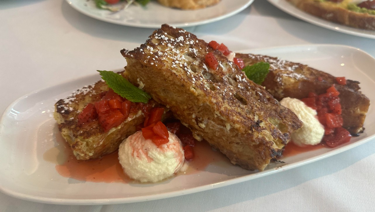 French toast with lemon ricotta and strawberry